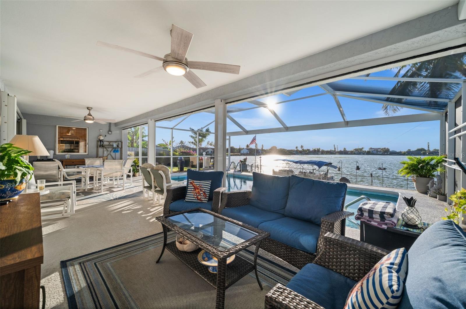 Image 24 of 42 For 240 20th Place