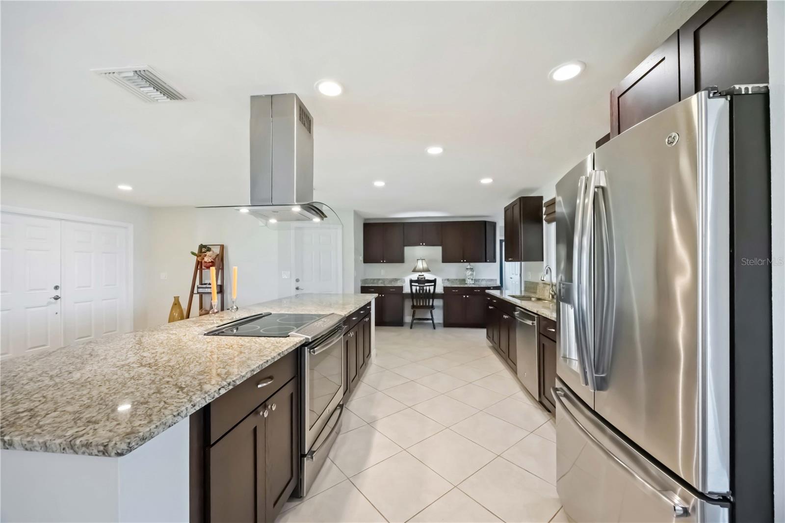 Image 16 of 46 For 1209 Waterside Lane