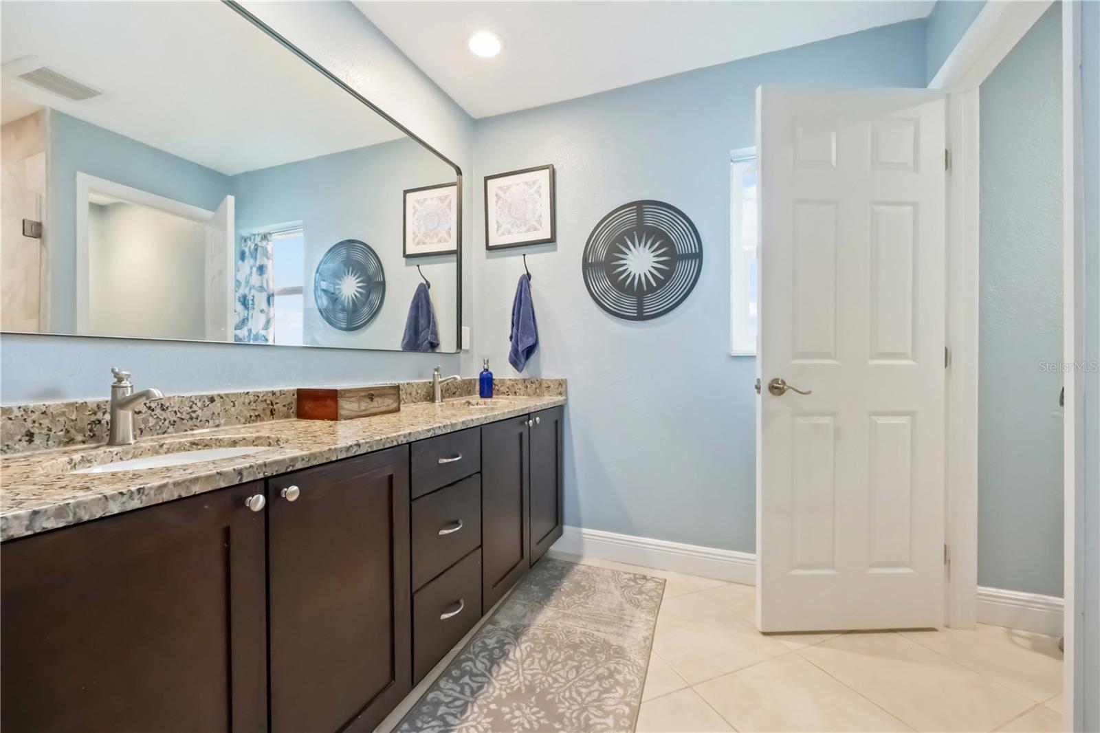 Image 37 of 46 For 1209 Waterside Lane