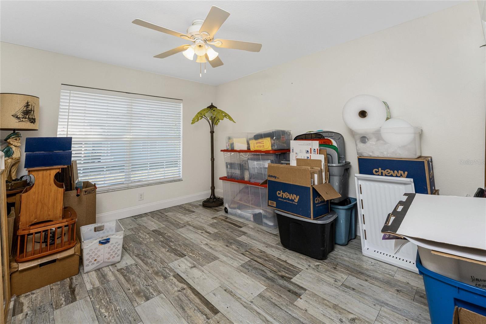 Image 28 of 75 For 17 Callao Street