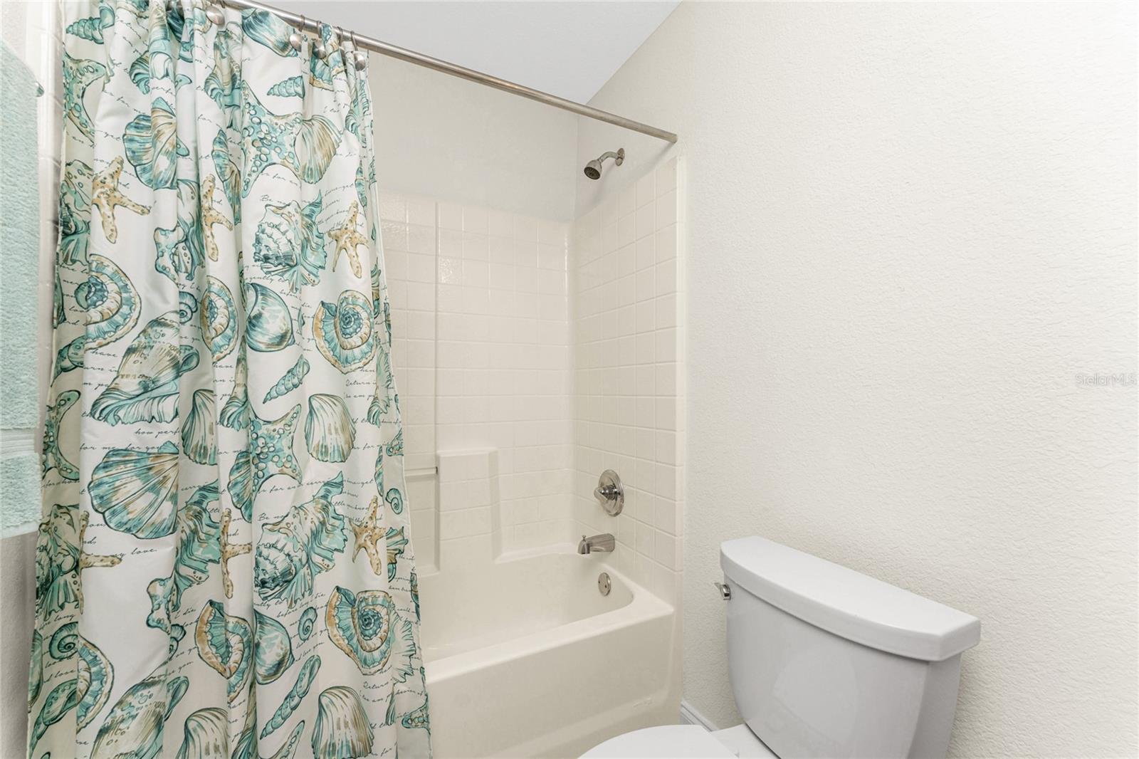 Image 31 of 75 For 17 Callao Street