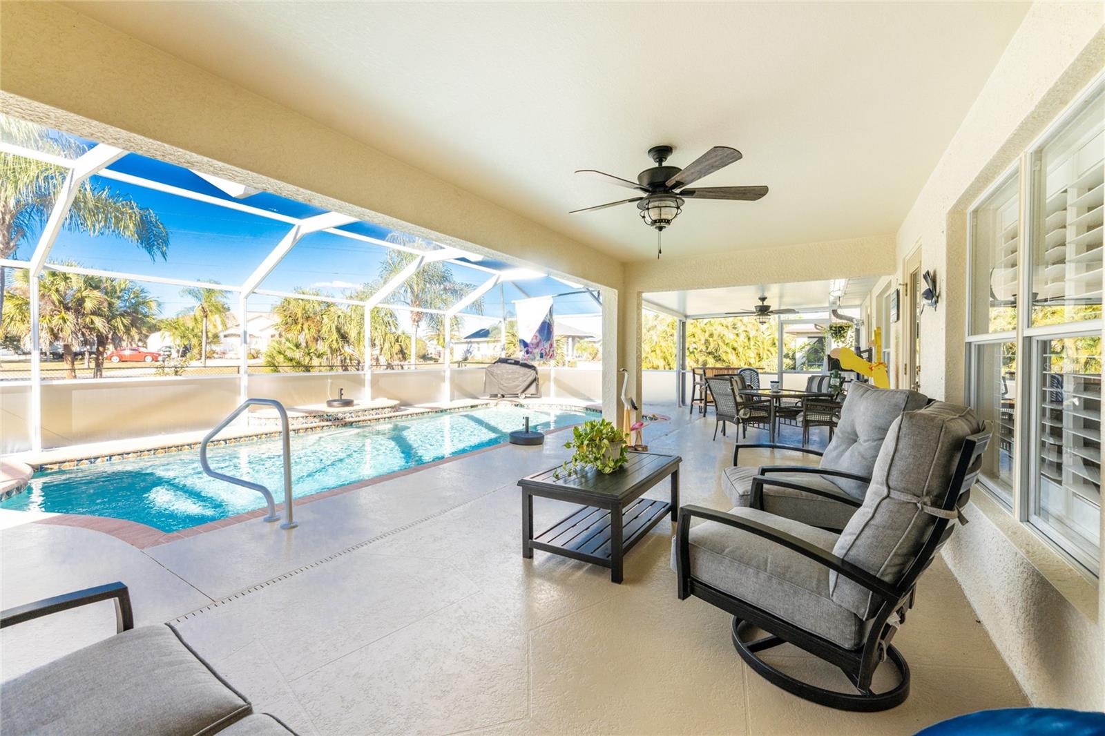 Image 52 of 75 For 17 Callao Street