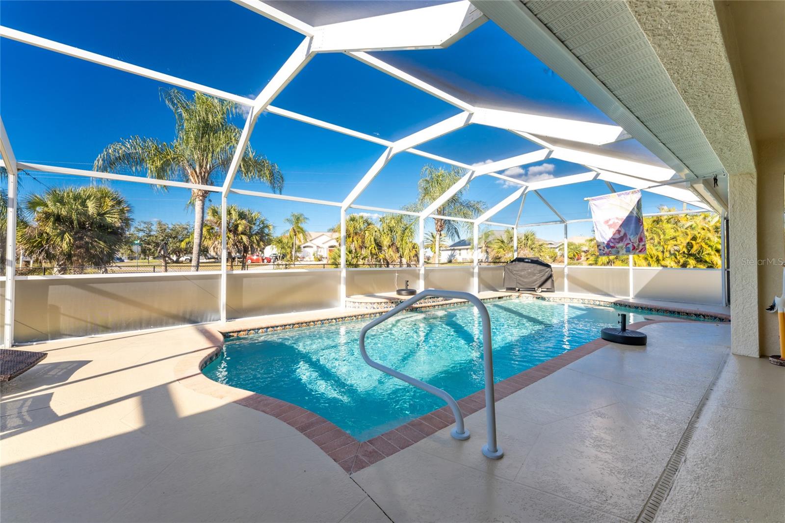 Image 55 of 75 For 17 Callao Street