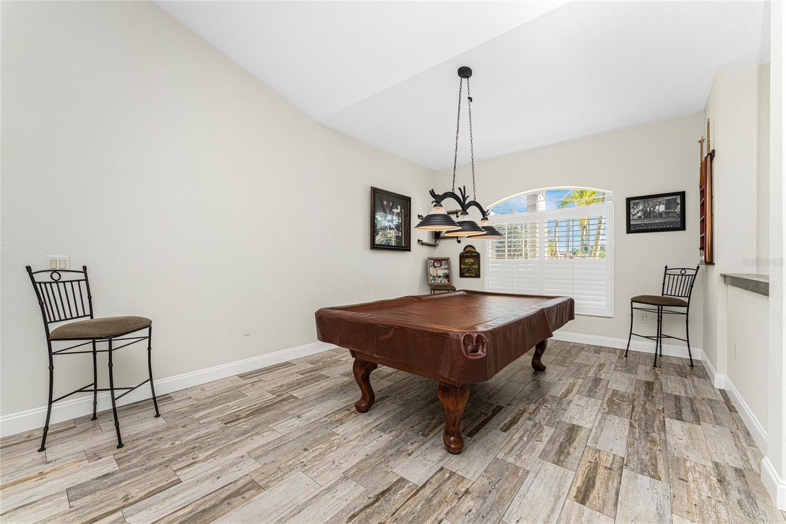 Image 7 of 75 For 17 Callao Street