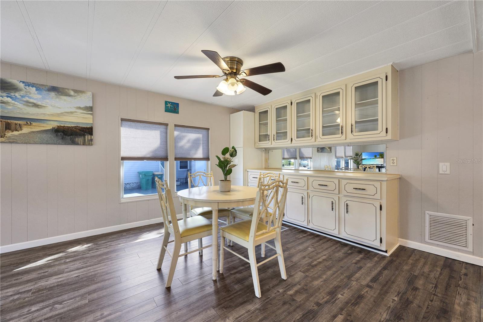 Image 11 of 94 For 2100 Kings Highway 465