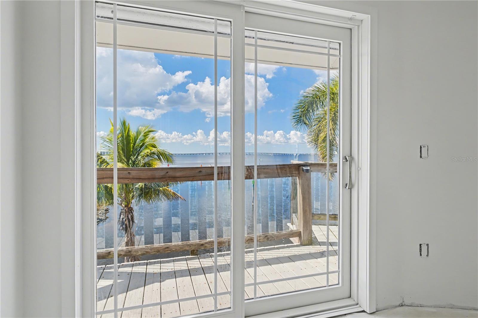 Image 31 of 50 For 321 Bayridge Place