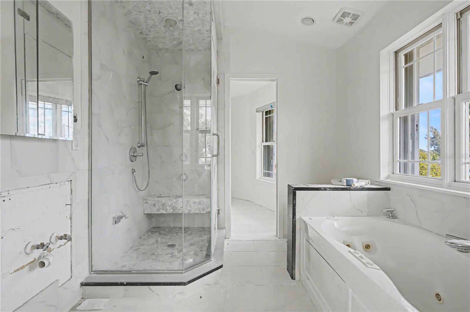 Image 35 of 50 For 321 Bayridge Place