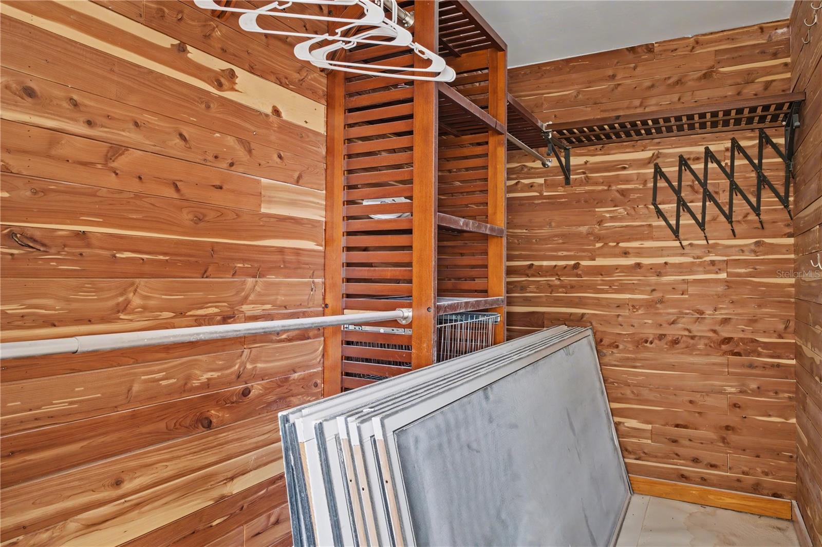 Image 36 of 50 For 321 Bayridge Place