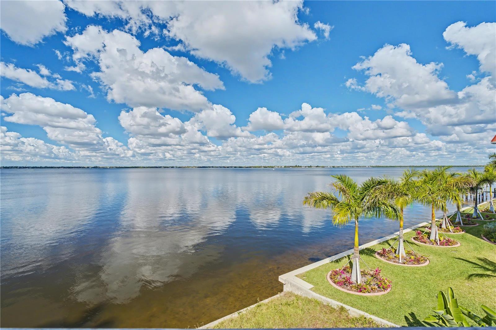 Image 39 of 50 For 321 Bayridge Place