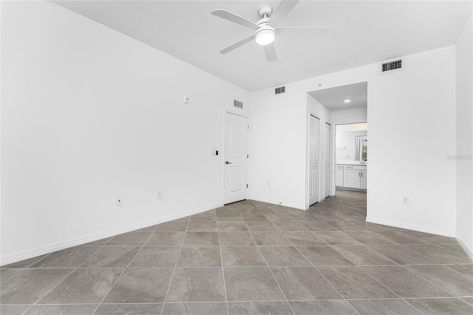 Image 15 of 29 For 12440 Wellen Golf Street 106