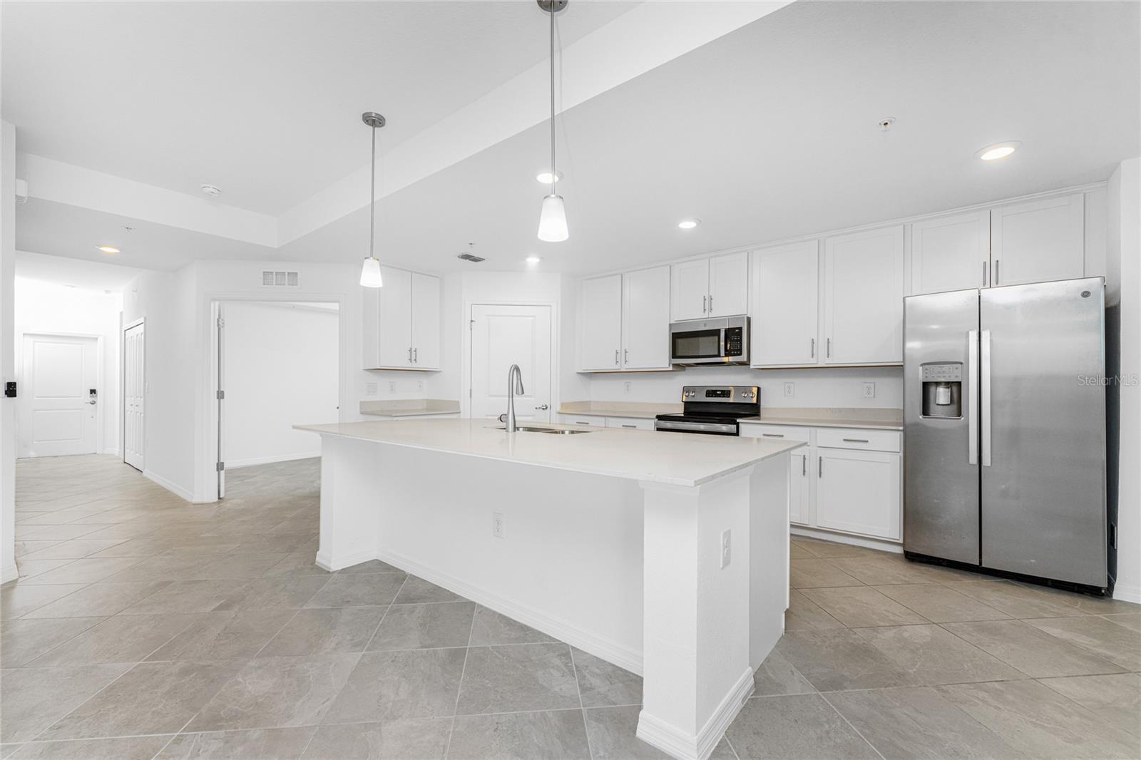 Image 7 of 29 For 12440 Wellen Golf Street 106