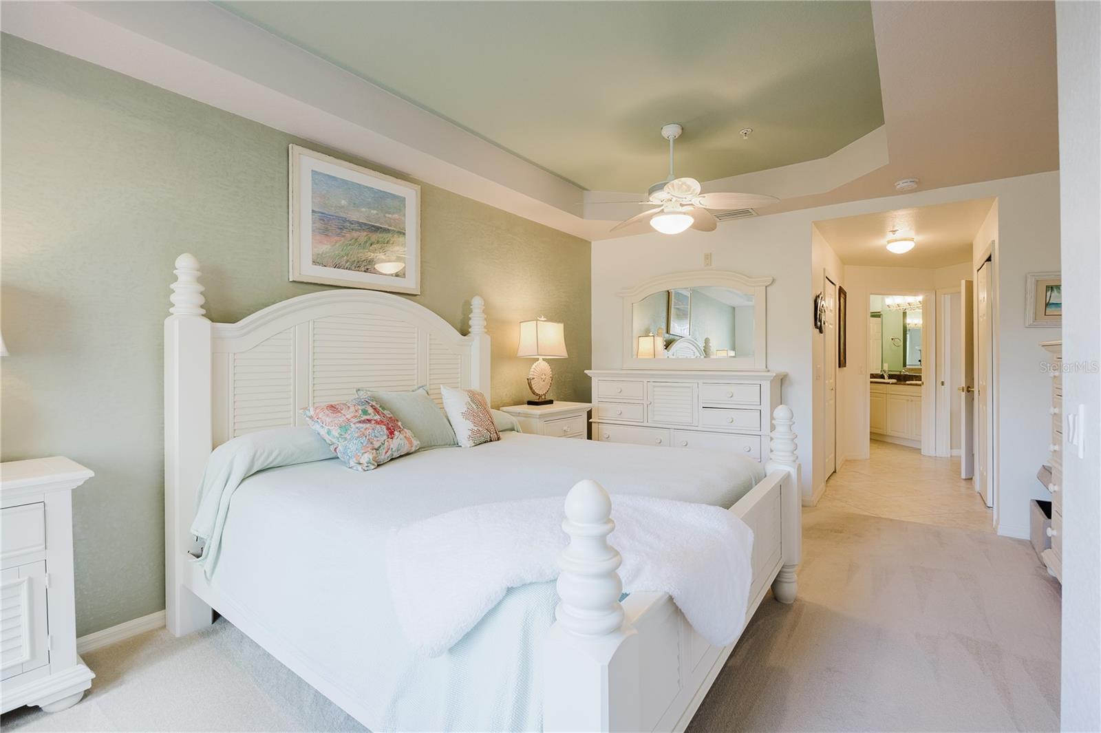 Image 23 of 60 For 255 West End Drive 2203