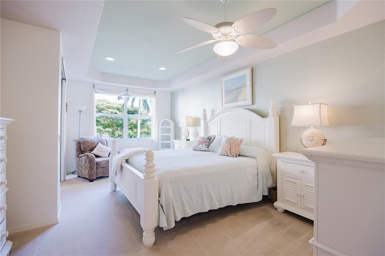 Image 25 of 60 For 255 West End Drive 2203