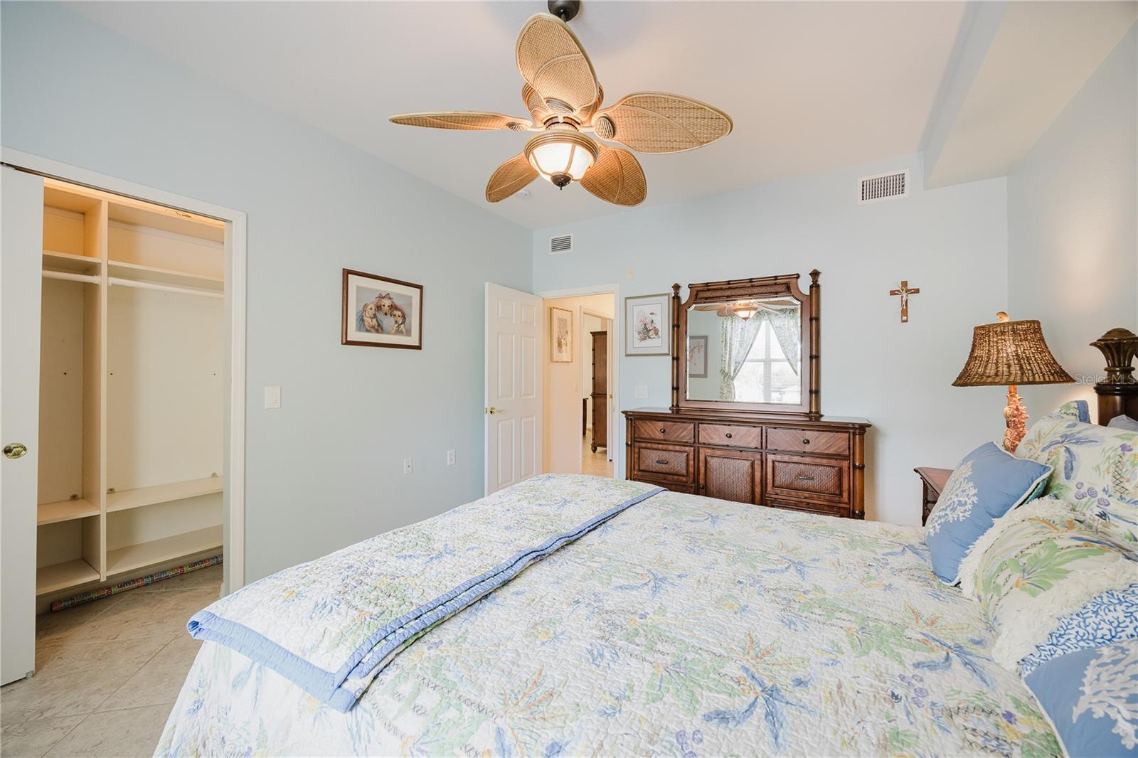 Image 30 of 60 For 255 West End Drive 2203