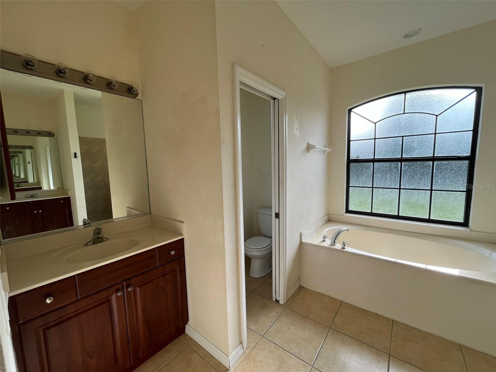 Image 10 of 14 For 5151 Dakota Terrace