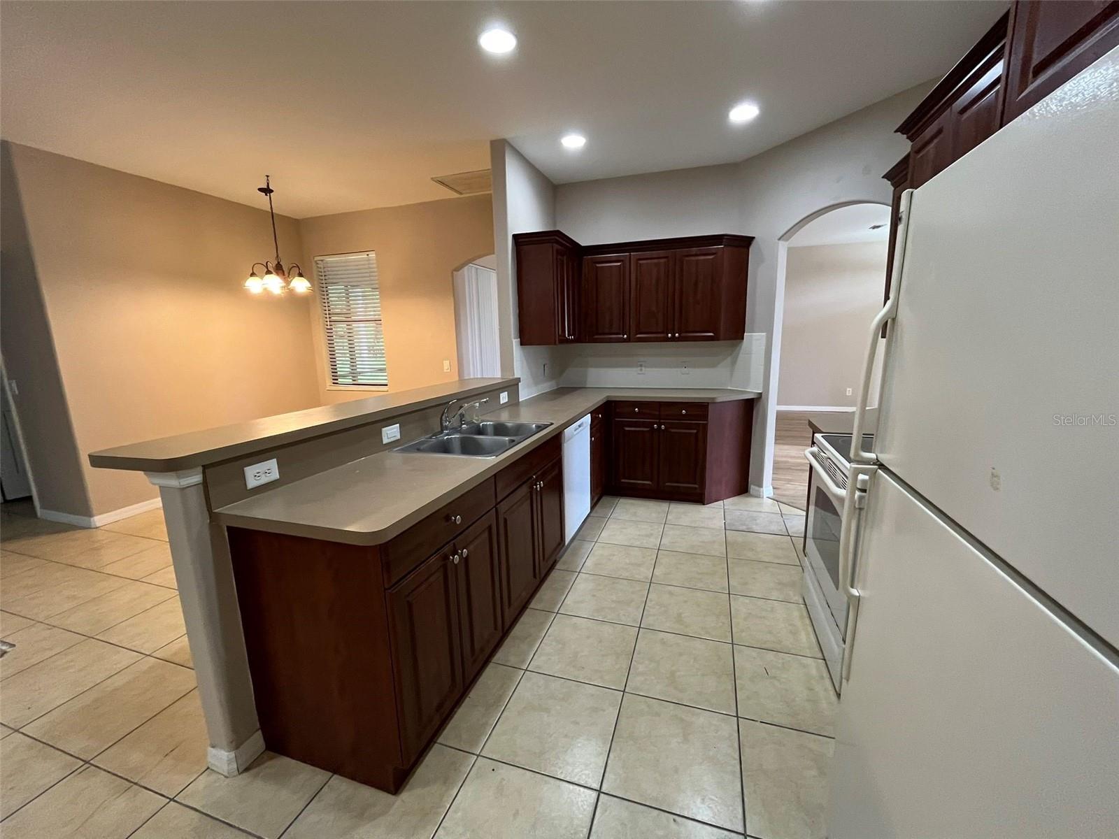 Image 6 of 14 For 5151 Dakota Terrace