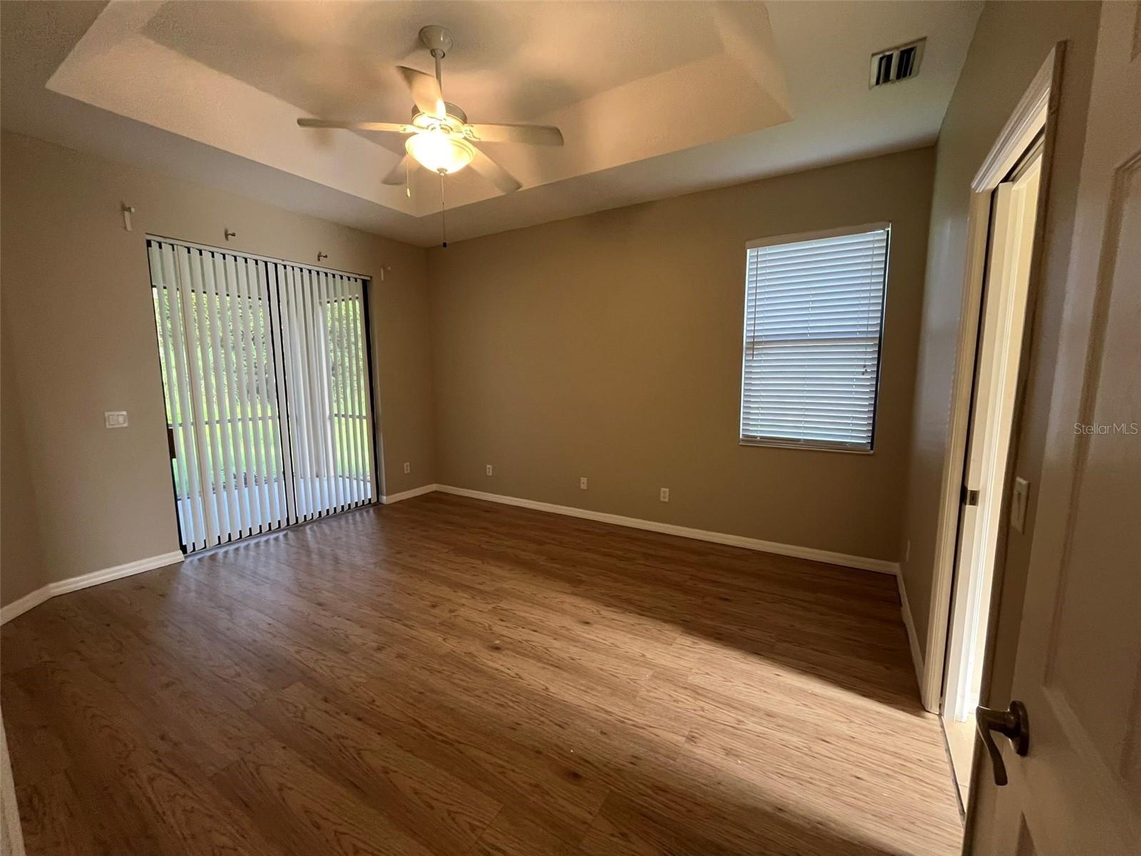 Image 7 of 14 For 5151 Dakota Terrace