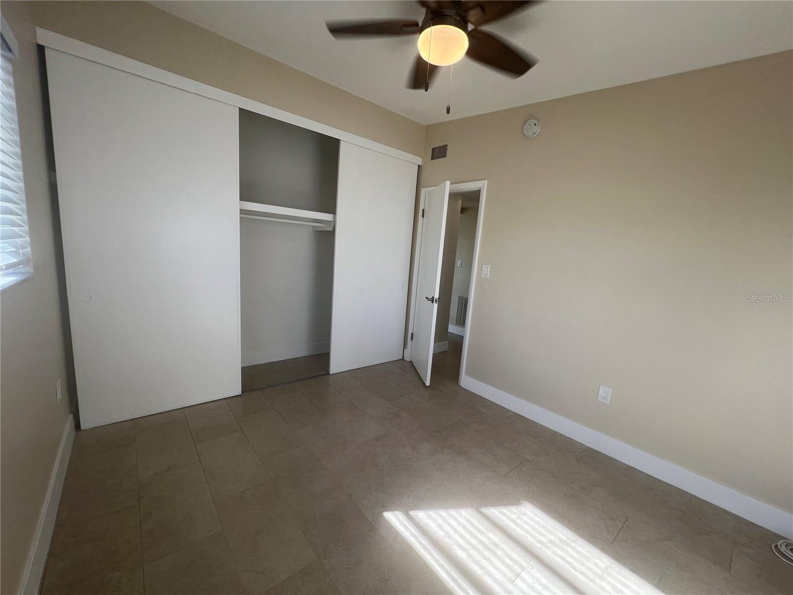 Image 18 of 28 For 21283 Hepner Avenue