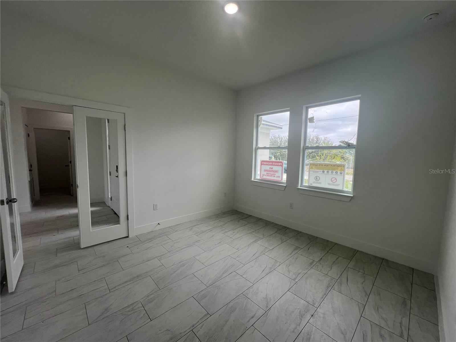 Image 14 of 34 For 17 Beam Court