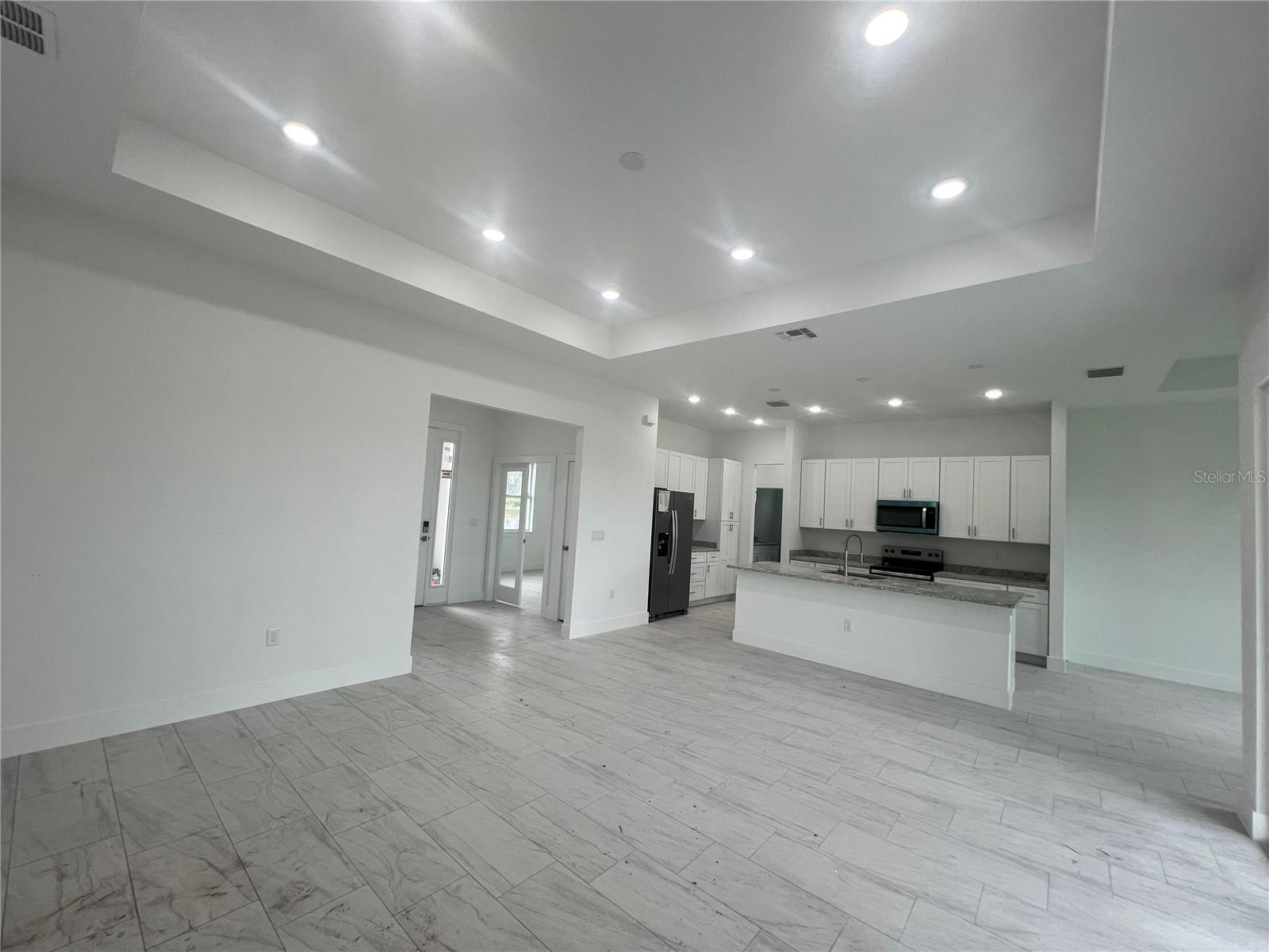 Image 5 of 34 For 17 Beam Court