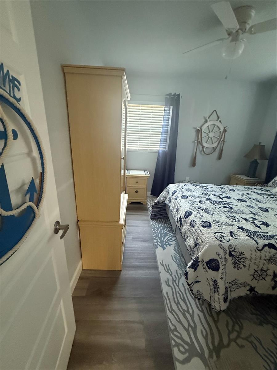 Image 16 of 30 For 4158 Tamiami Trail U1