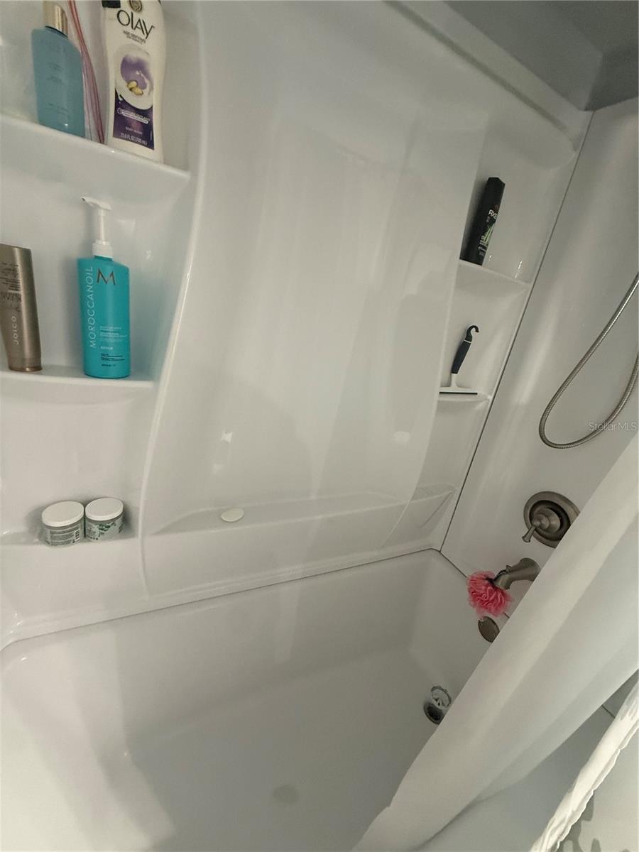 Image 20 of 30 For 4158 Tamiami Trail U1