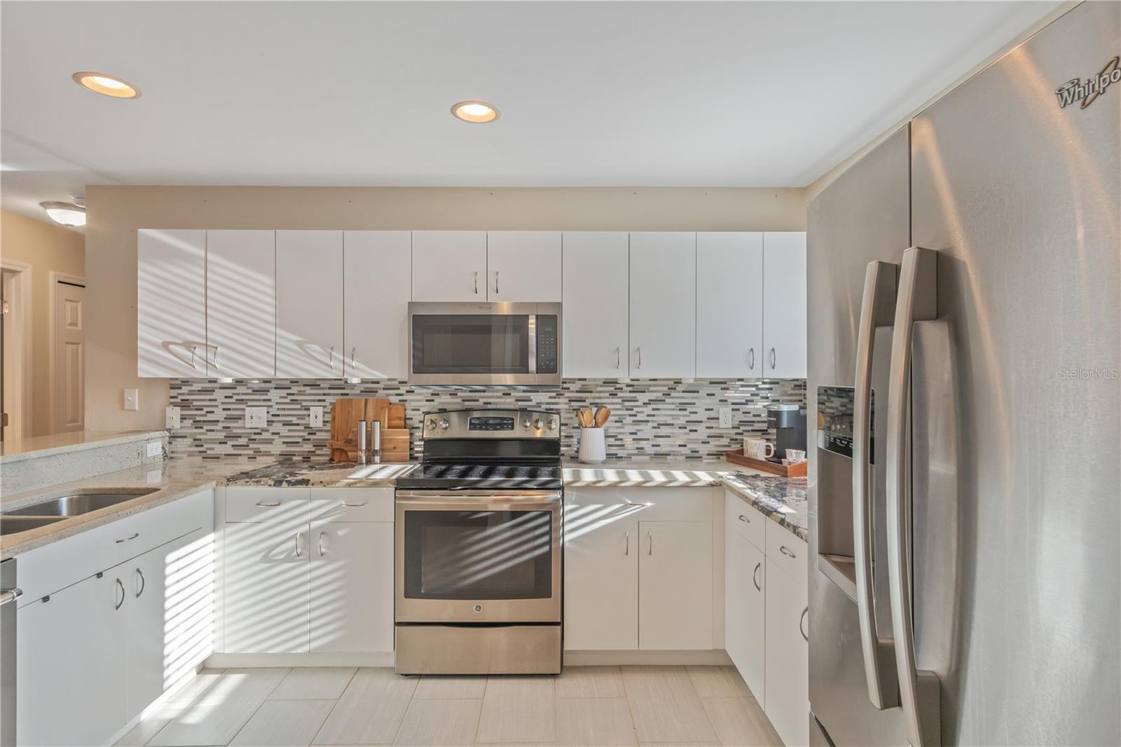 Image 14 of 62 For 2206 Mistleto Lane