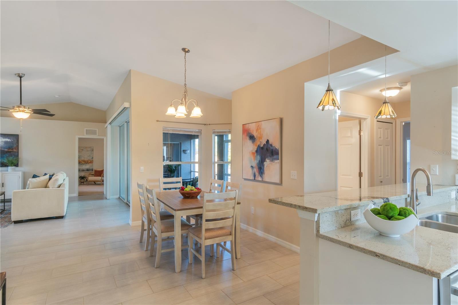 Image 17 of 62 For 2206 Mistleto Lane