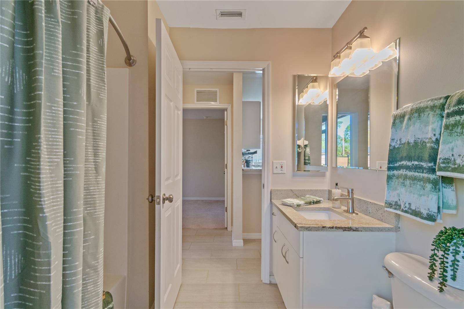 Image 44 of 62 For 2206 Mistleto Lane