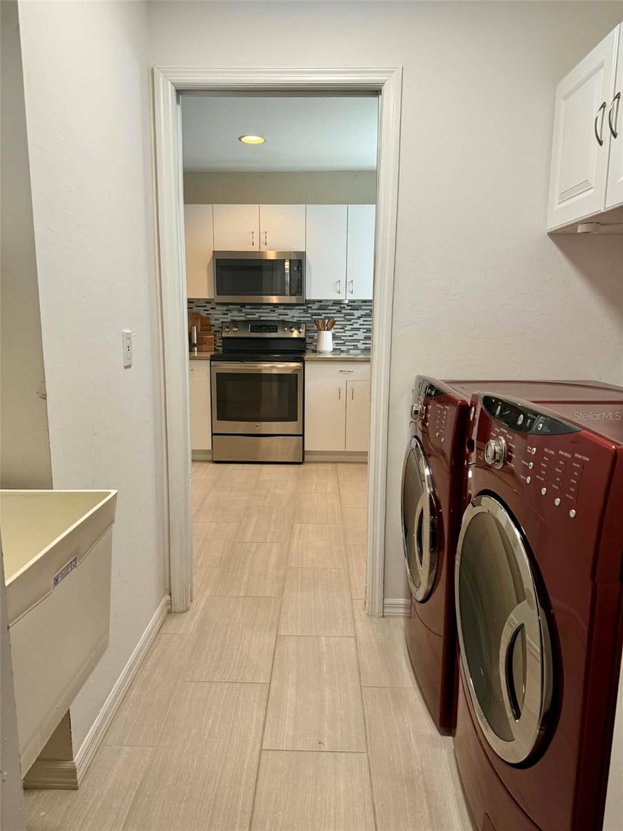 Image 56 of 62 For 2206 Mistleto Lane