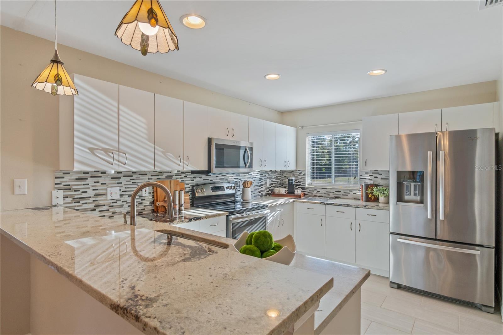 Image 8 of 62 For 2206 Mistleto Lane