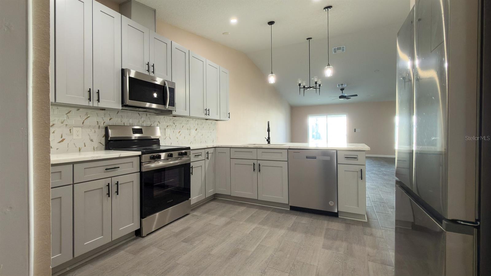 Image 32 of 32 For 11154 Pendleton Avenue