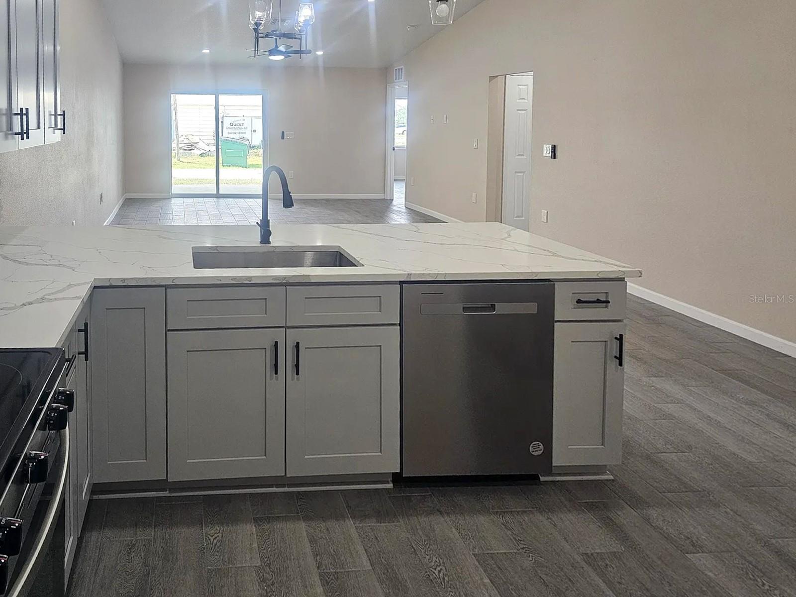 Image 8 of 32 For 11154 Pendleton Avenue