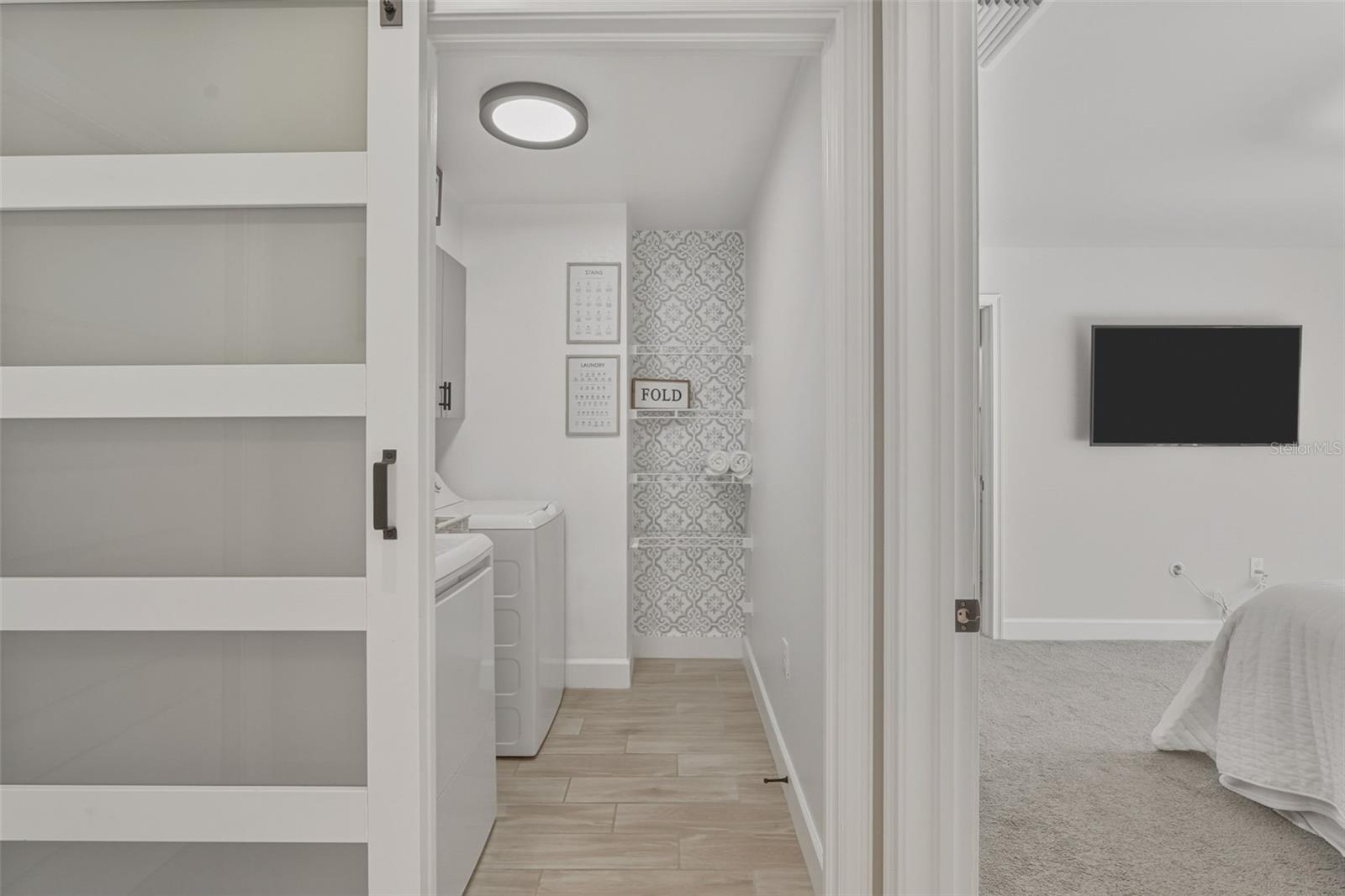 Image 21 of 40 For 1201 Lotus Street