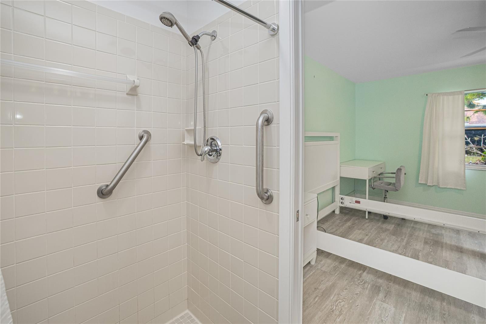 Image 28 of 45 For 6796 Gasparilla Pines Boulevard 62