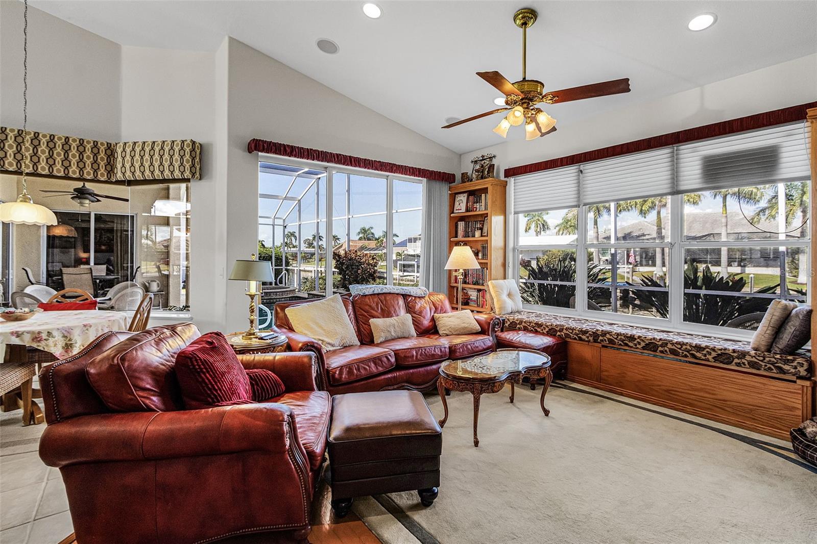 Image 14 of 50 For 400 Gun Cay Lane