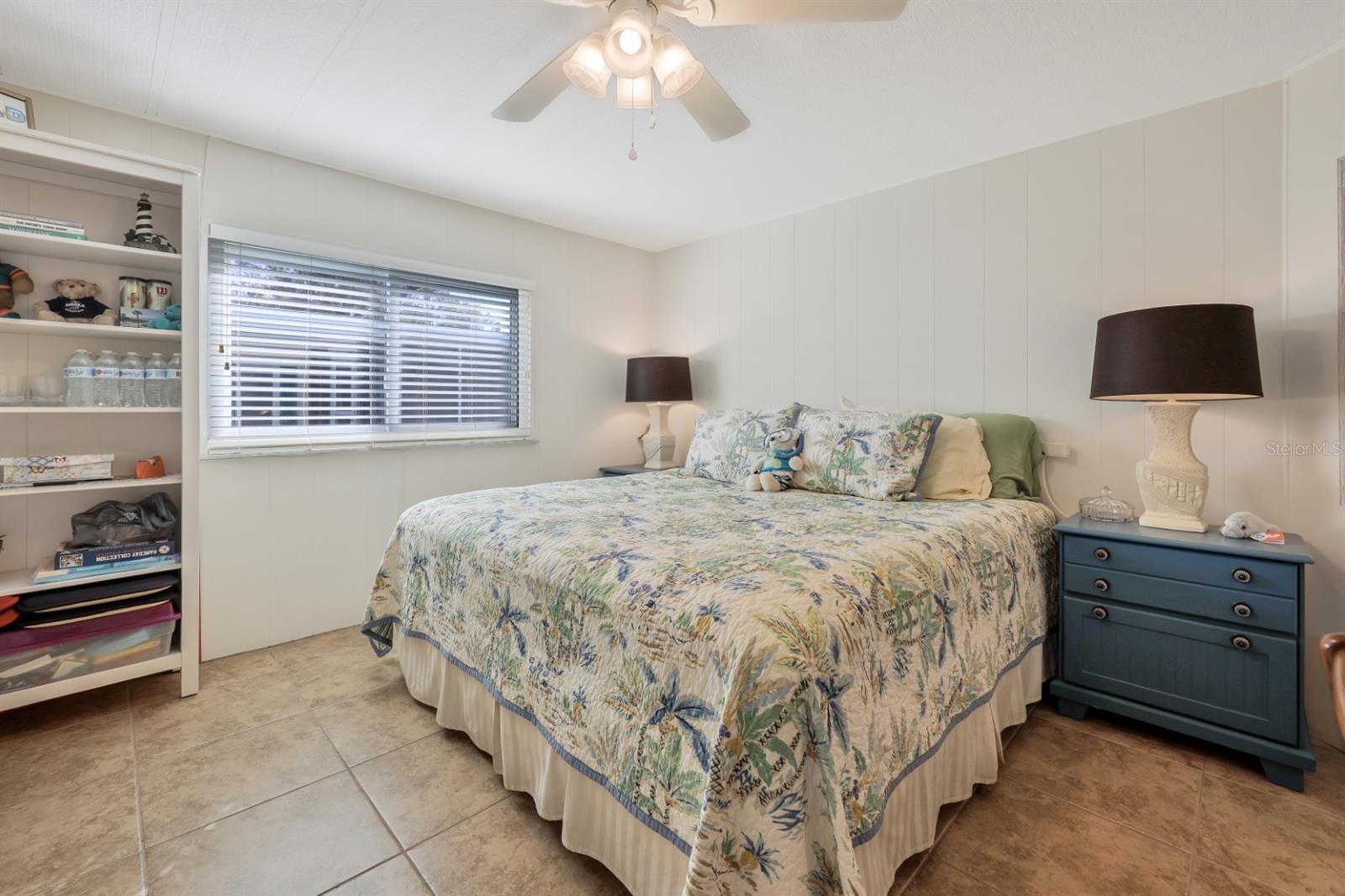 Image 28 of 96 For 2100 Kings Highway 857