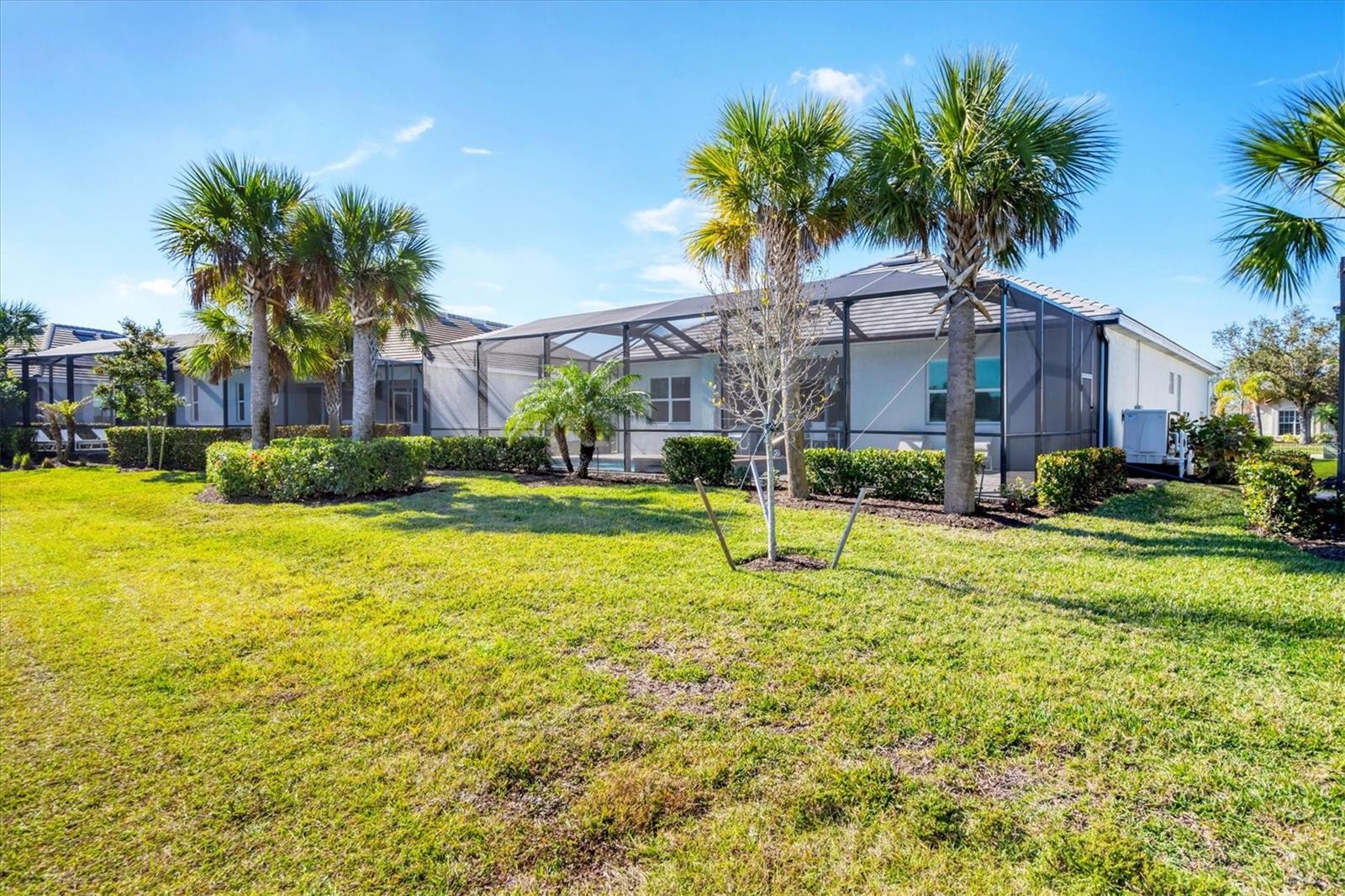 Image 33 of 67 For 25186 Keygrass Court