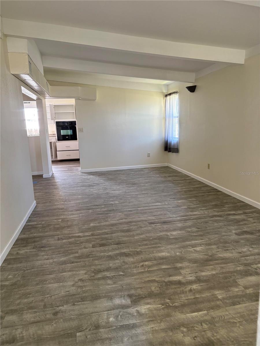 Image 2 of 5 For 503 Myrtle Street