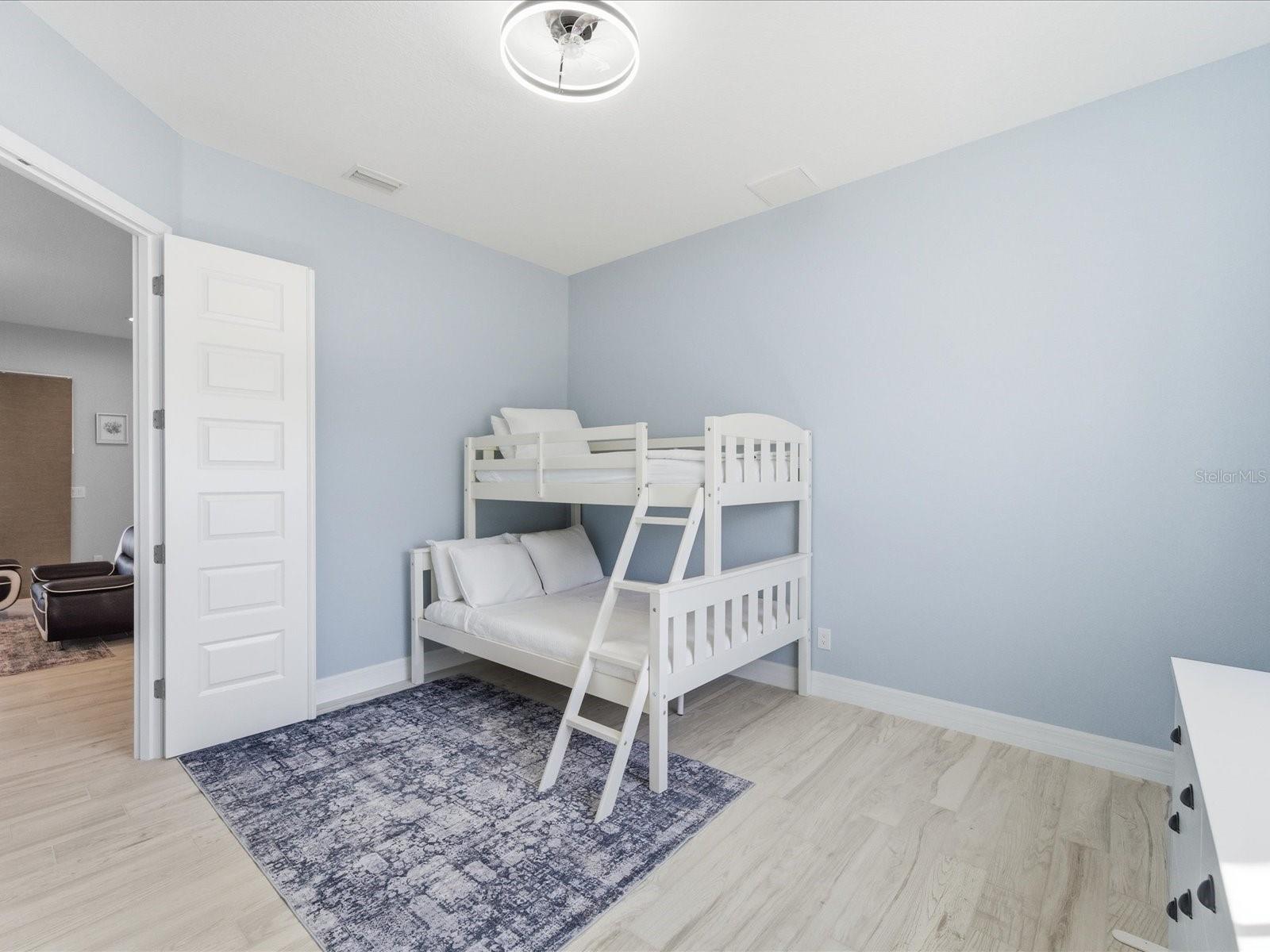 Image 35 of 42 For 17 Pine Valley Lane