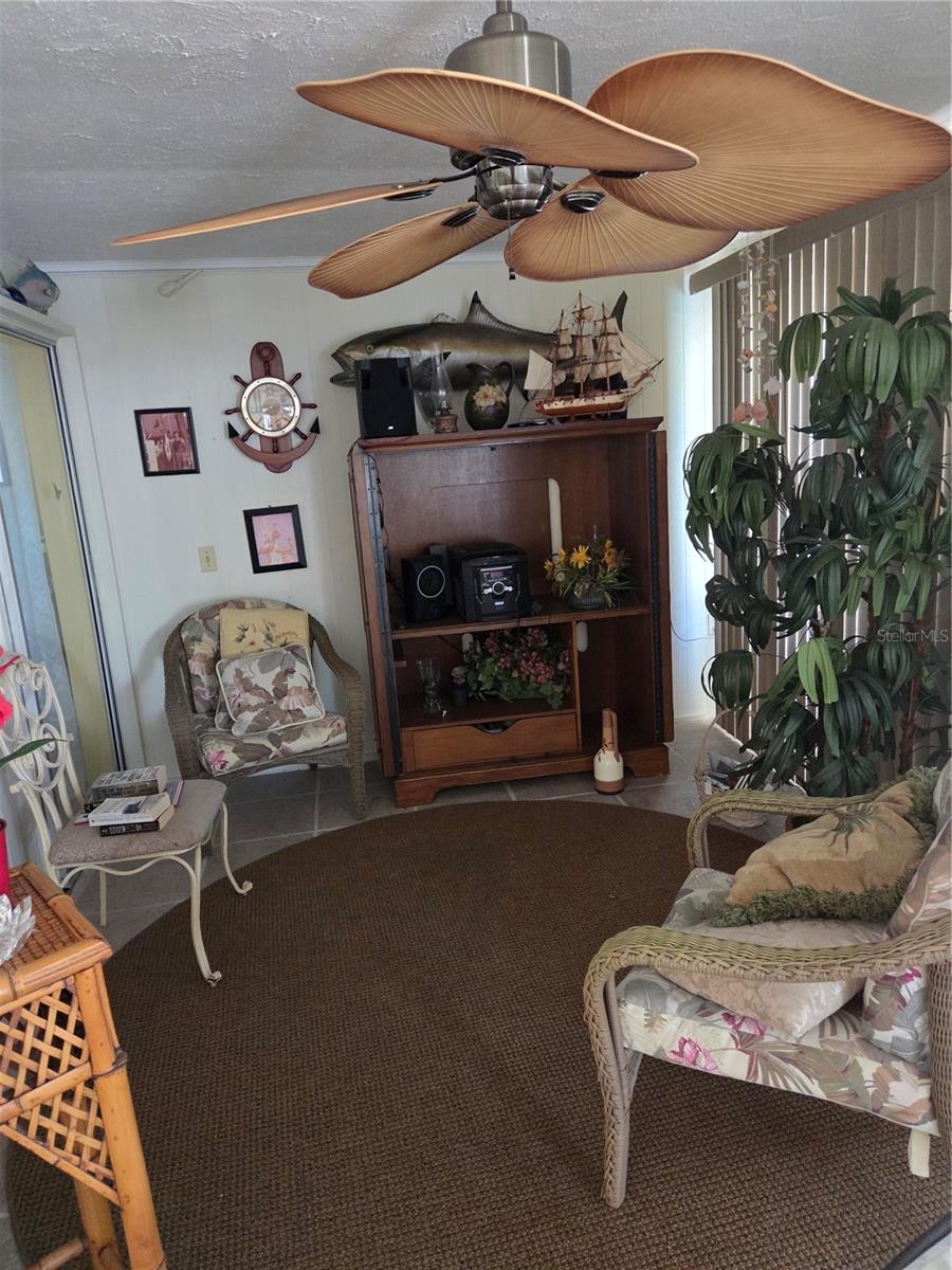 Image 7 of 10 For 22218 Elmira Boulevard