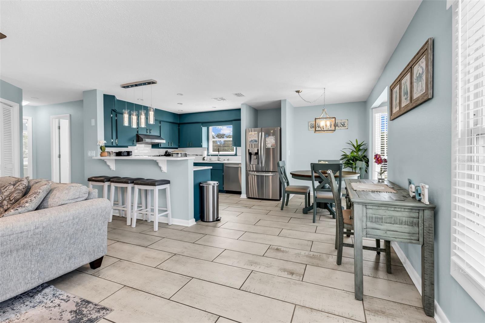 Image 13 of 86 For 312 Bayshore Road