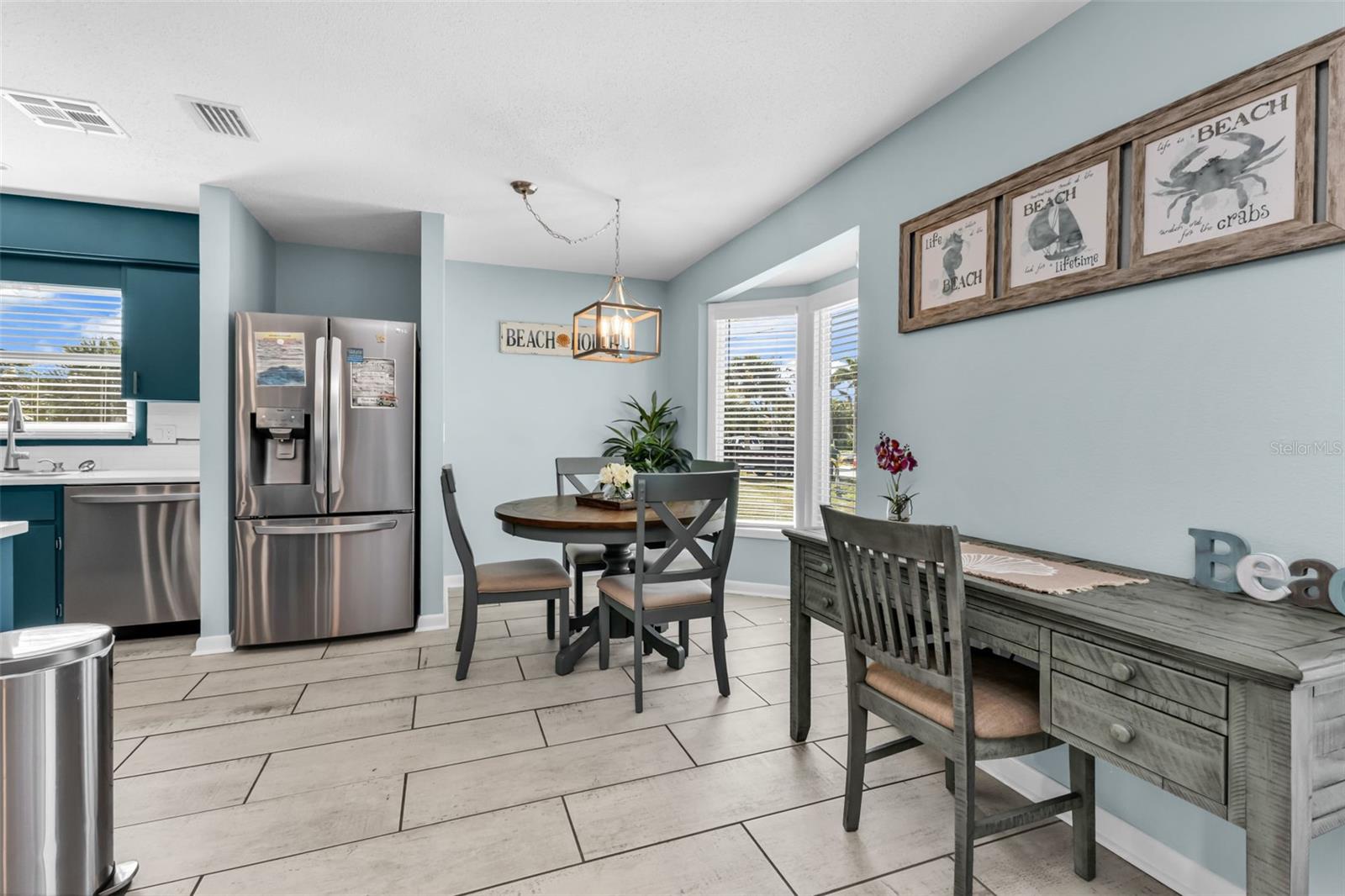 Image 17 of 86 For 312 Bayshore Road