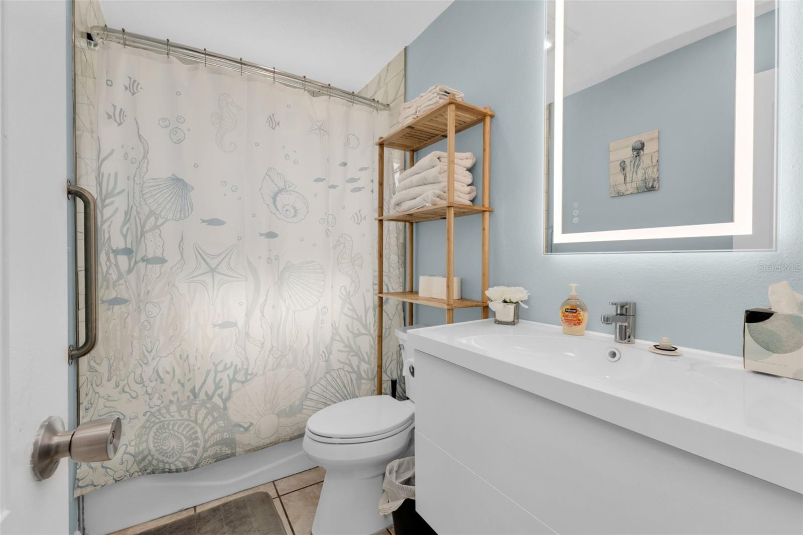 Image 23 of 86 For 312 Bayshore Road