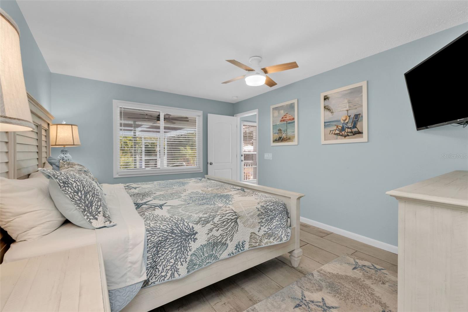 Image 30 of 86 For 312 Bayshore Road