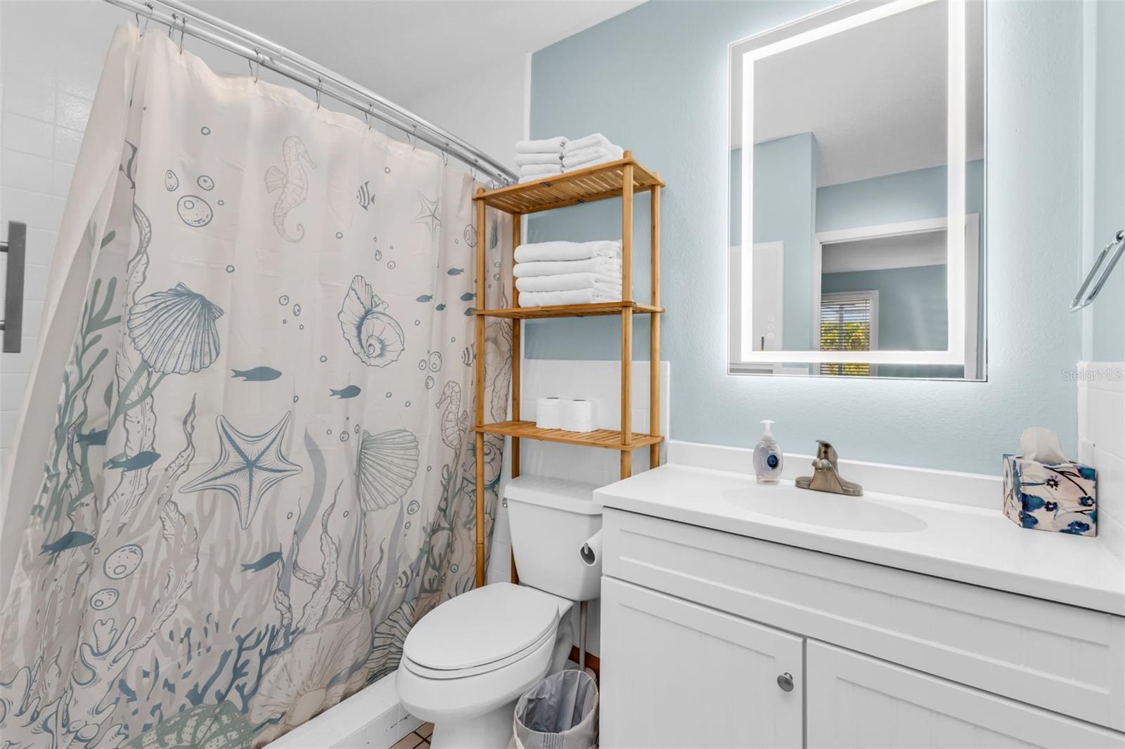 Image 32 of 86 For 312 Bayshore Road