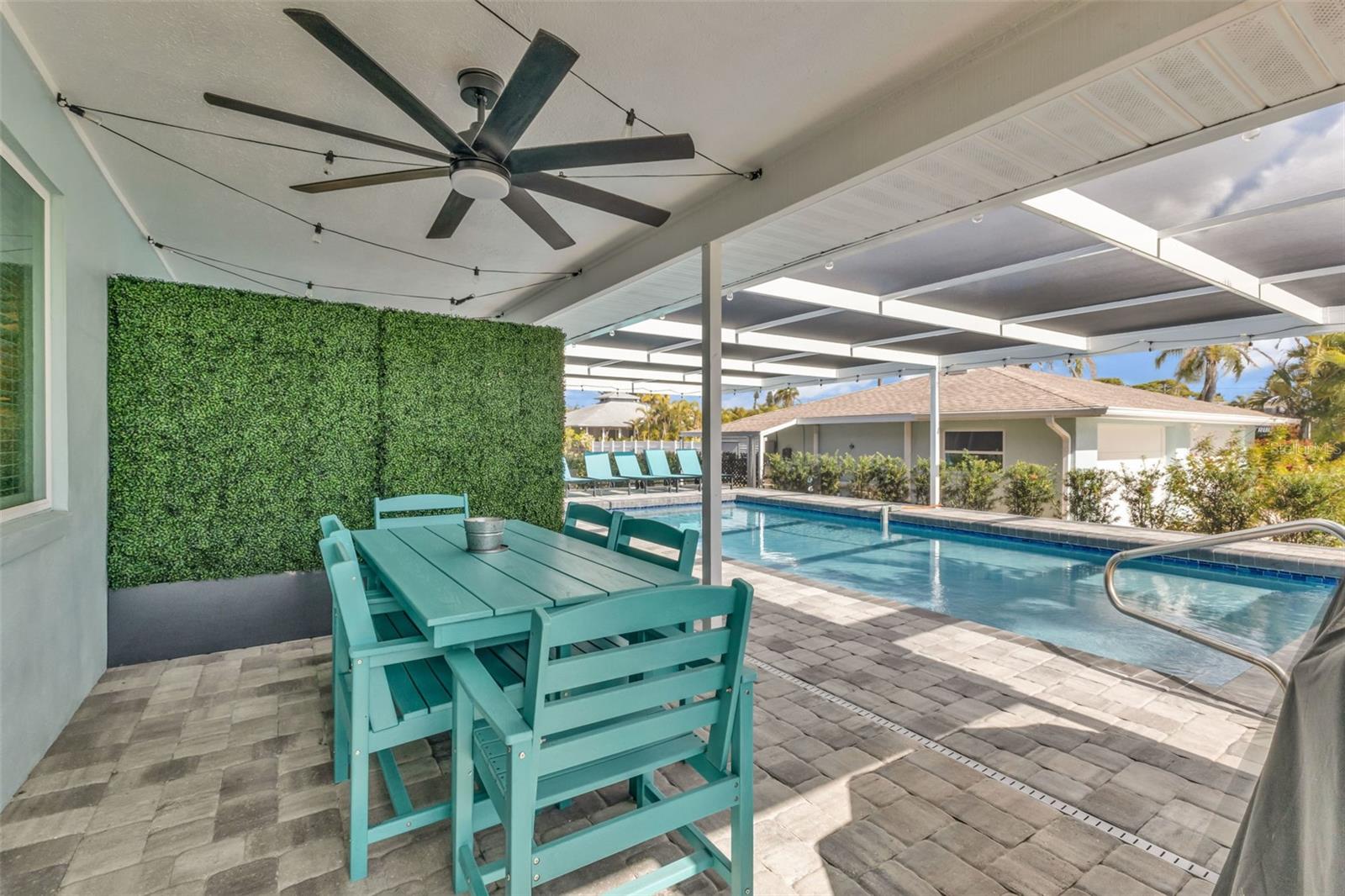 Image 34 of 86 For 312 Bayshore Road