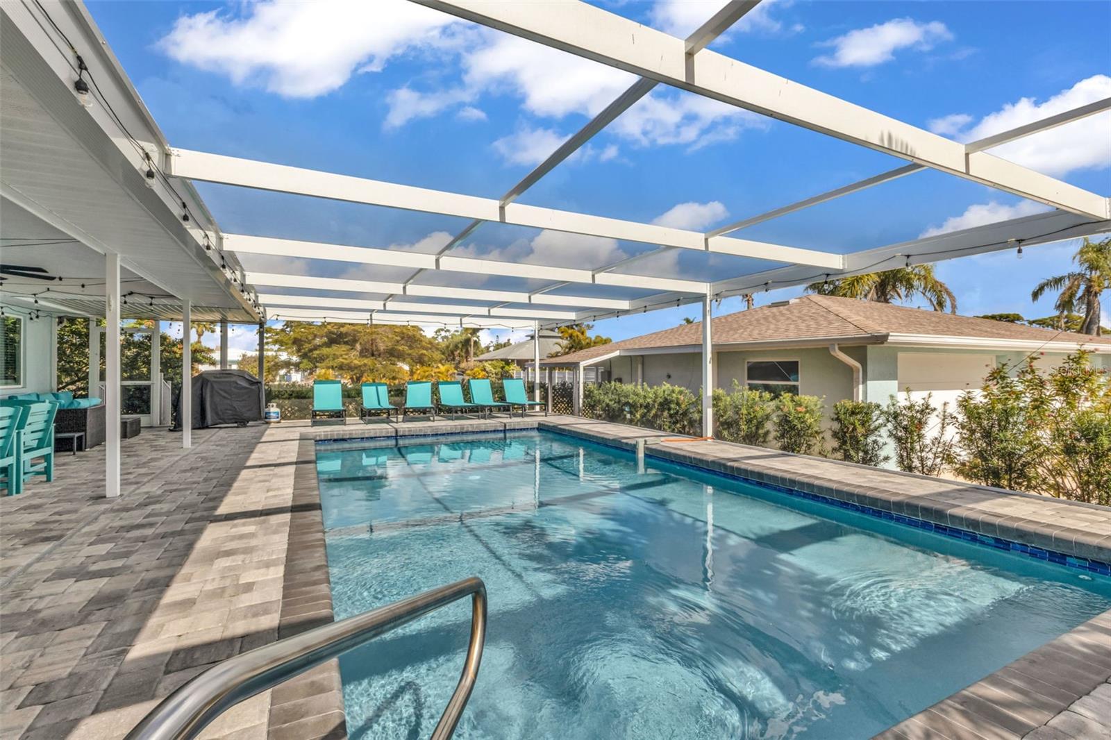 Image 37 of 86 For 312 Bayshore Road