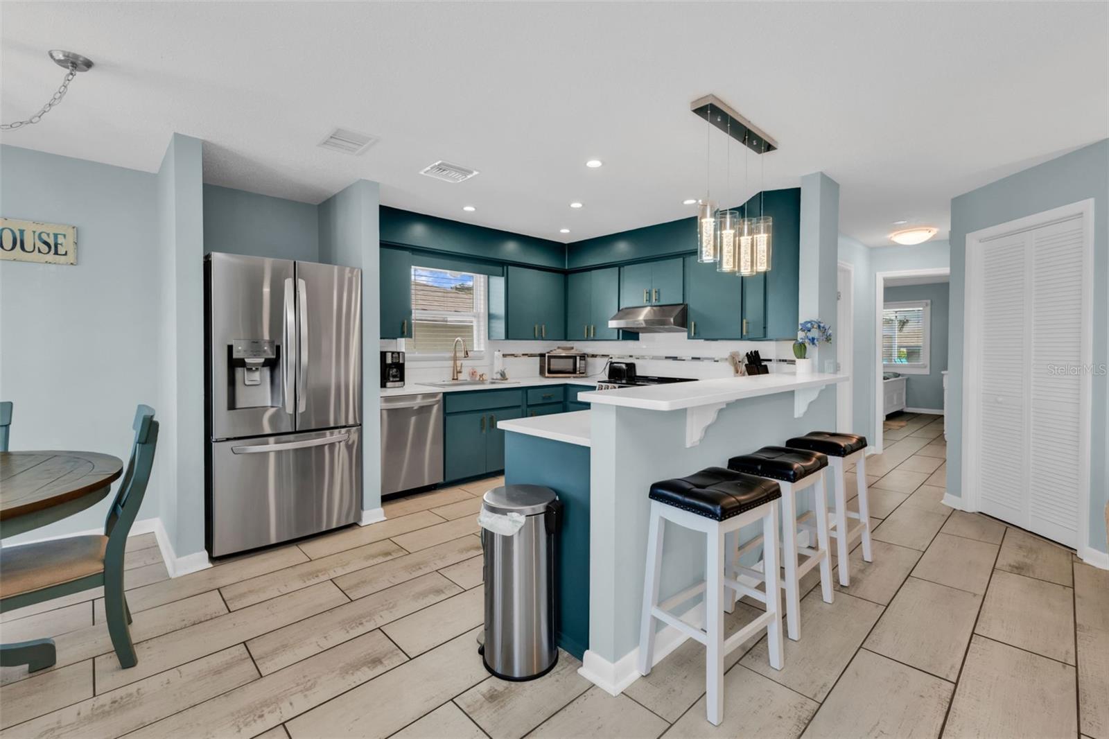 Image 45 of 86 For 312 Bayshore Road