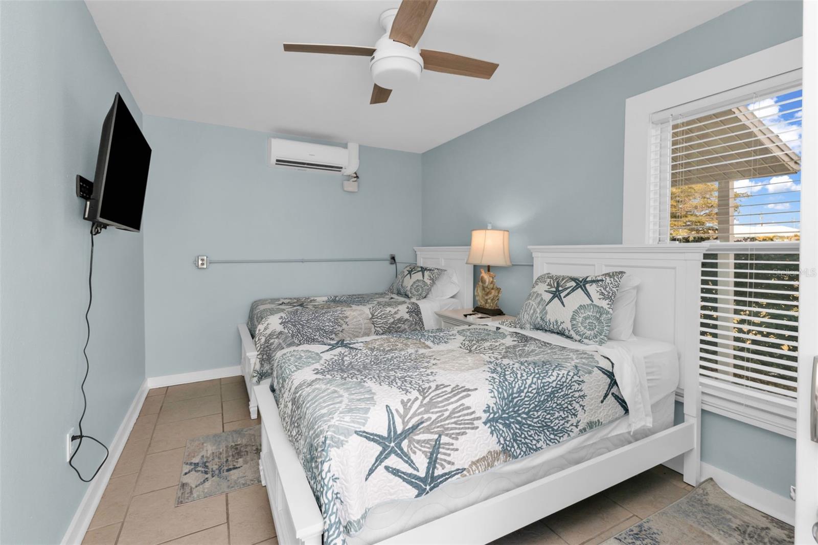 Image 63 of 86 For 312 Bayshore Road